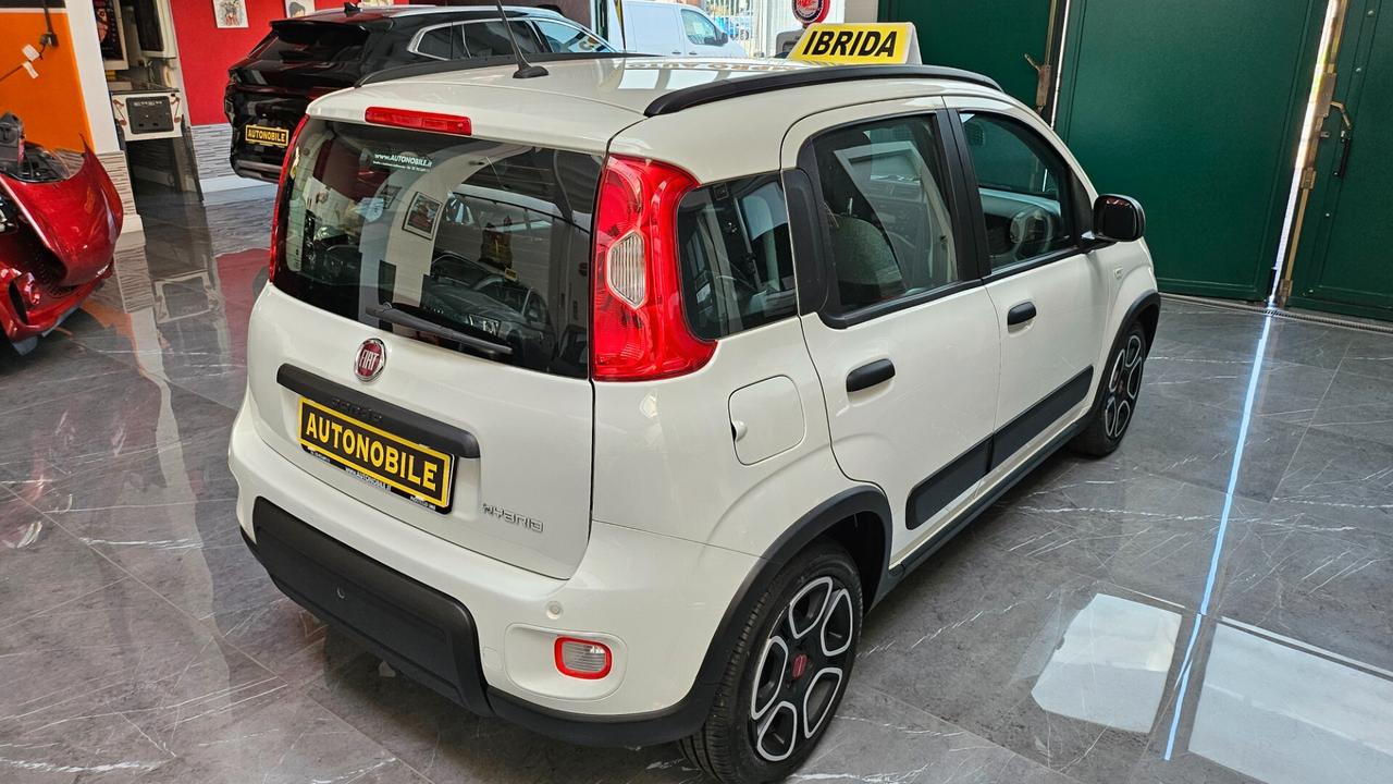 Fiat Panda 1.0 IBRIDA city life Targa GH966MR