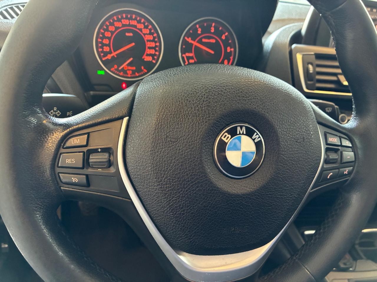 Bmw 116 d Sport Fari Led 5p. 116cv