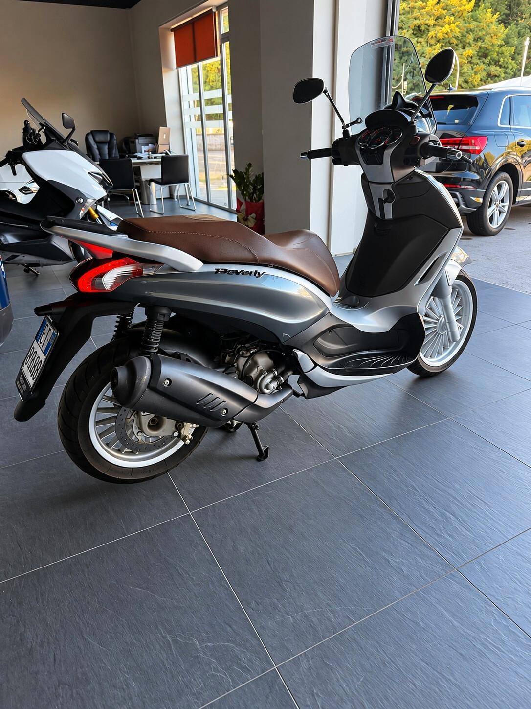 Piaggio Beverly 300 i.e.