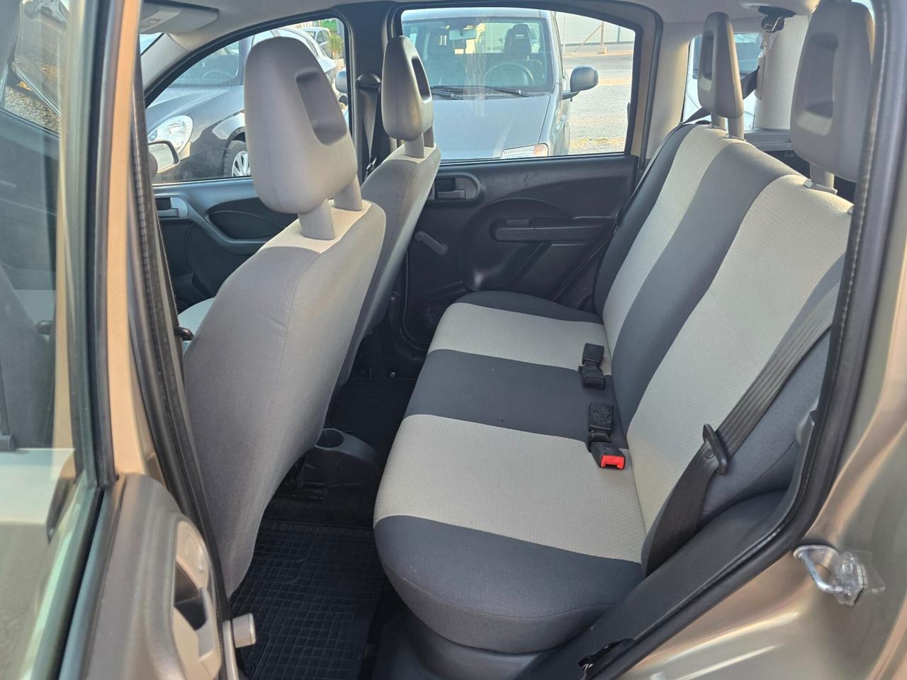 Fiat Panda 1.2 Emotion