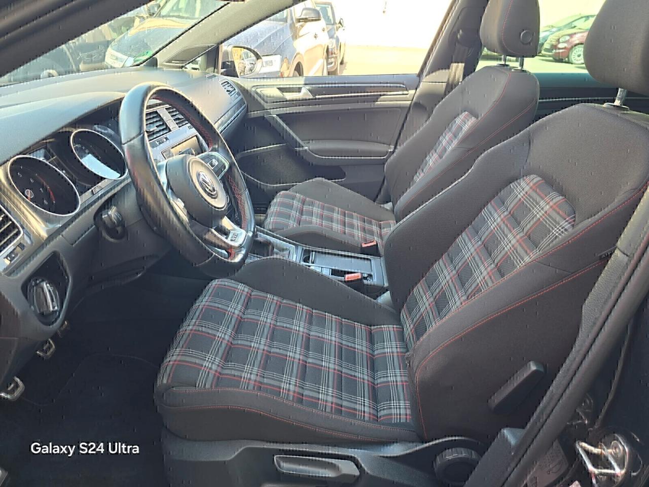 Volkswagen Golf GTI Performance 2.0 TSI 5p. BlueMotion Technology