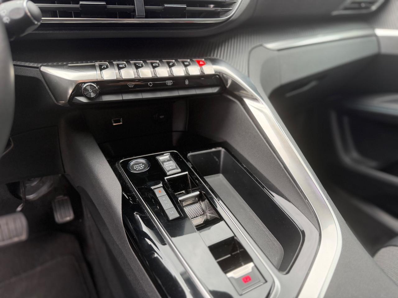 Peugeot 3008 sport allure pack blue hdi 130cv