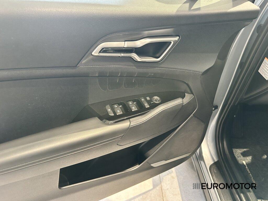 Kia Sportage 1.6 T-GDi HEV Style AT6