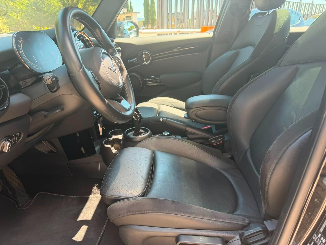 Mini 1.5 Cooper Yours