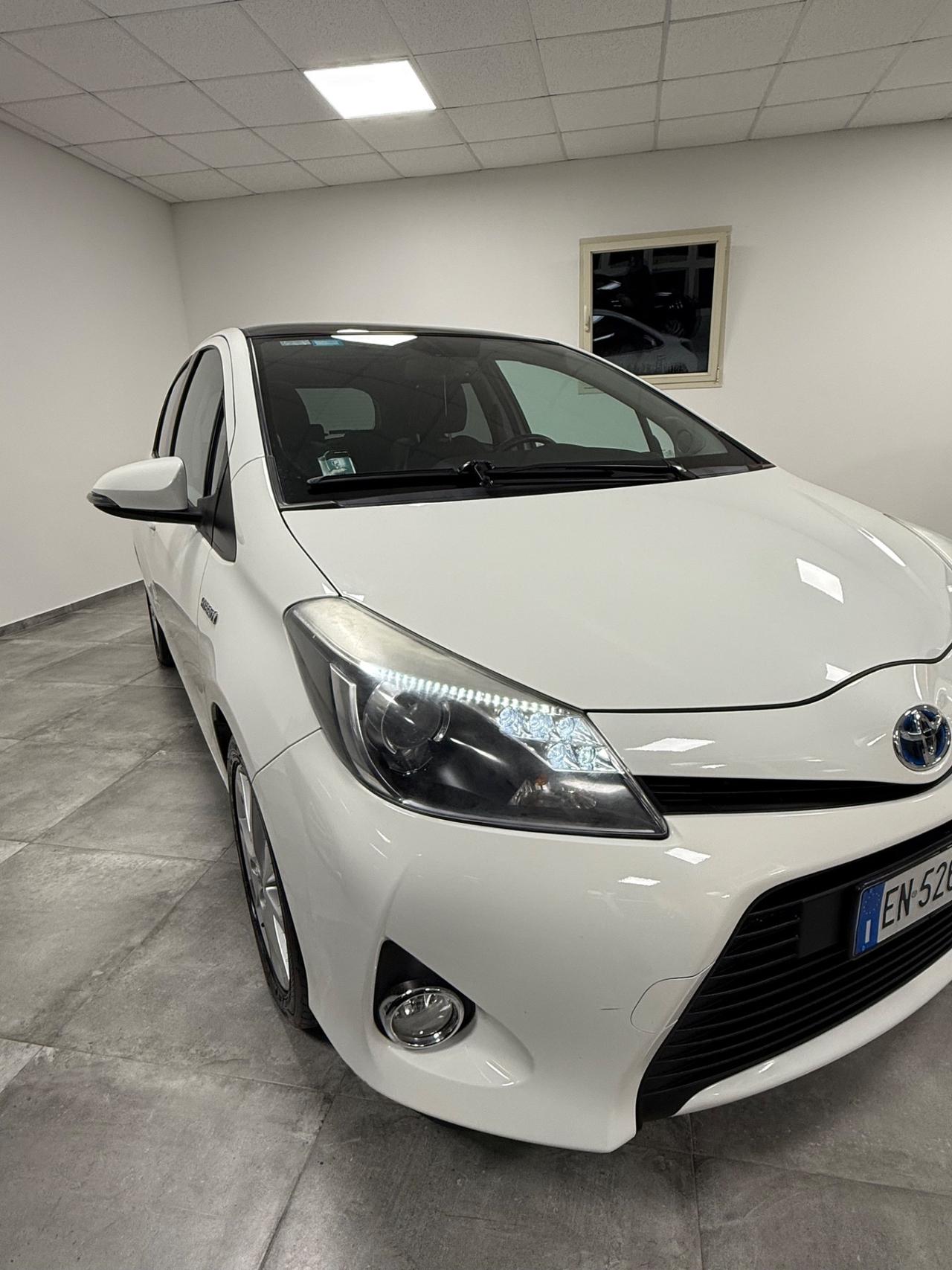 Toyota Yaris 1.5 Hybrid 5 porte Style