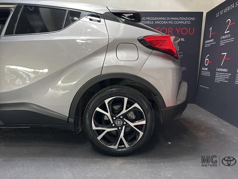 Toyota C-HR 1.8 Hybrid E-CVT Trend