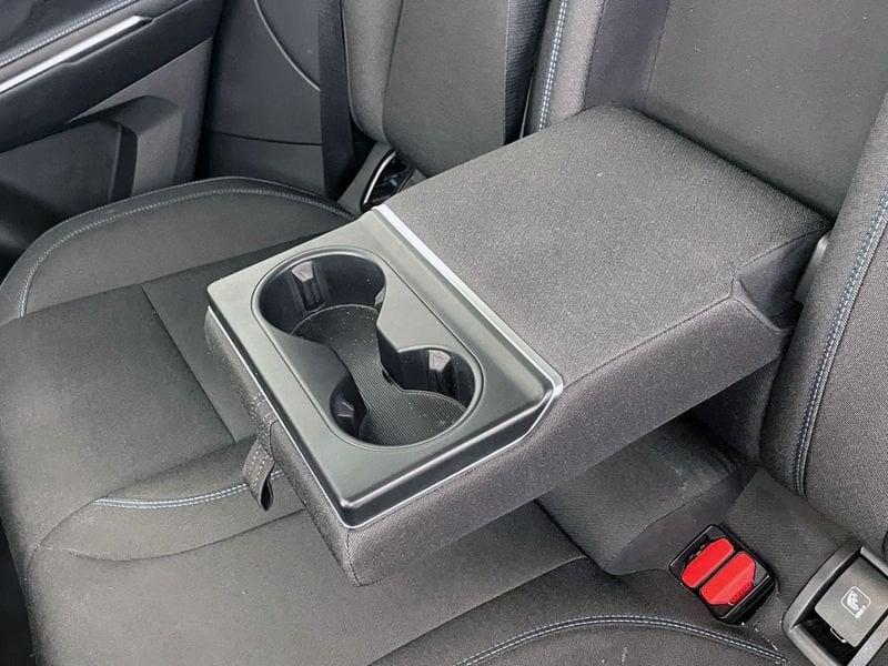 Lynk & Co 01 01 PHEV