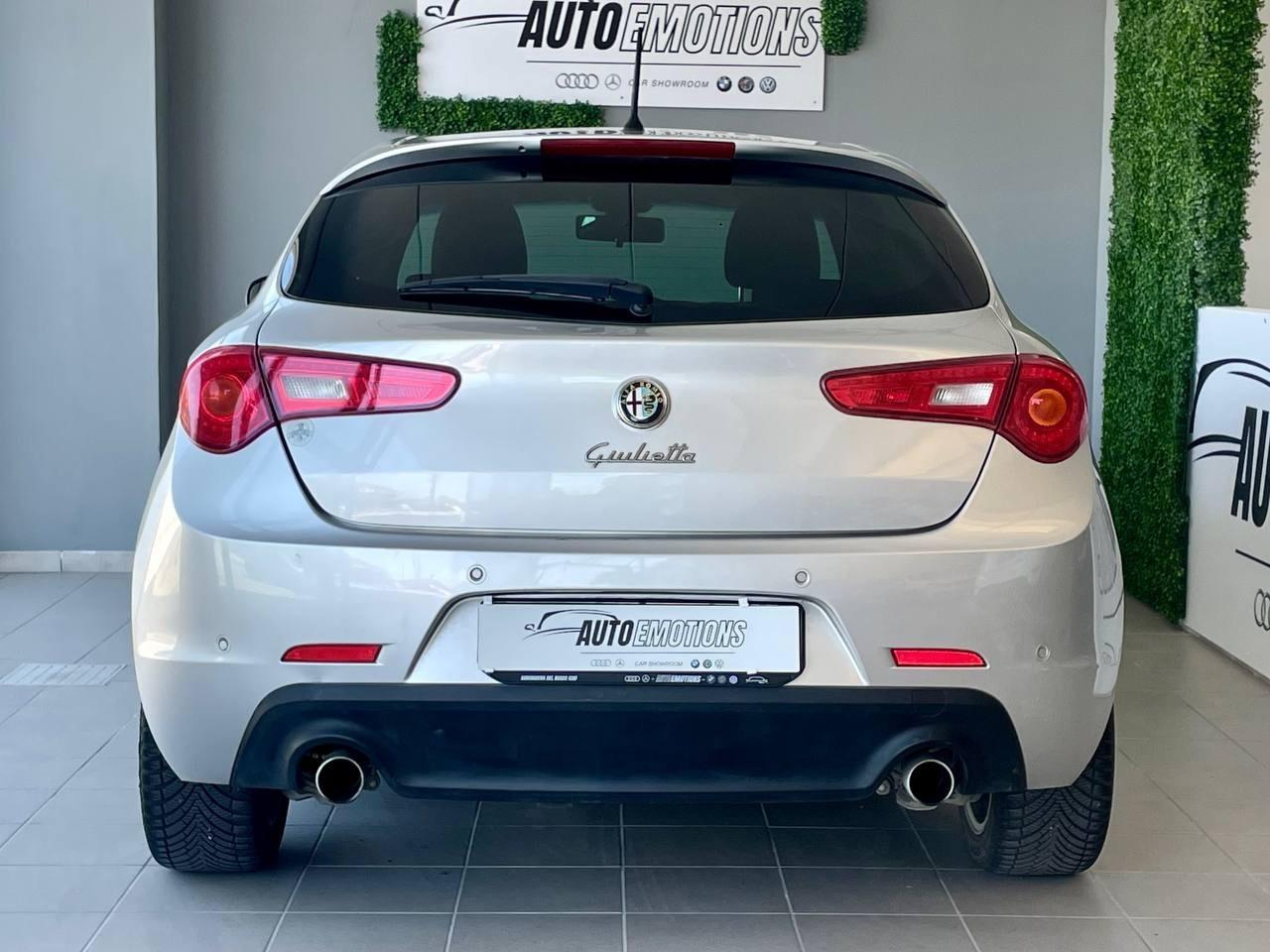 Alfa Romeo Giulietta - Fatta Distribuzione e Frizione