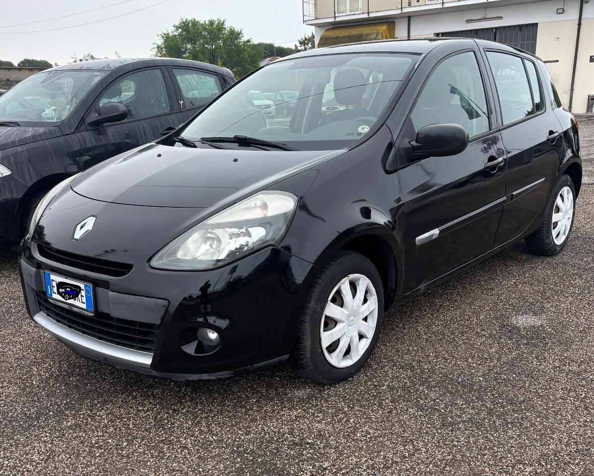 Renault Clio 1.2 16V 5 porte GPL Dynamique