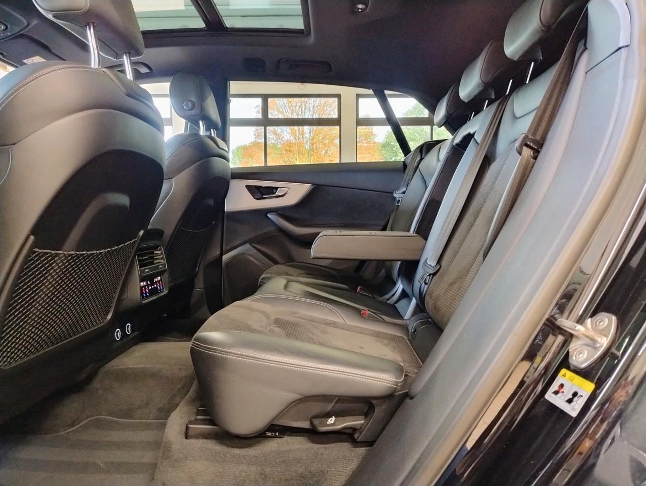 AUDI Q8 50 TDI quattro tiptronic S LINE TETTO RADAR
