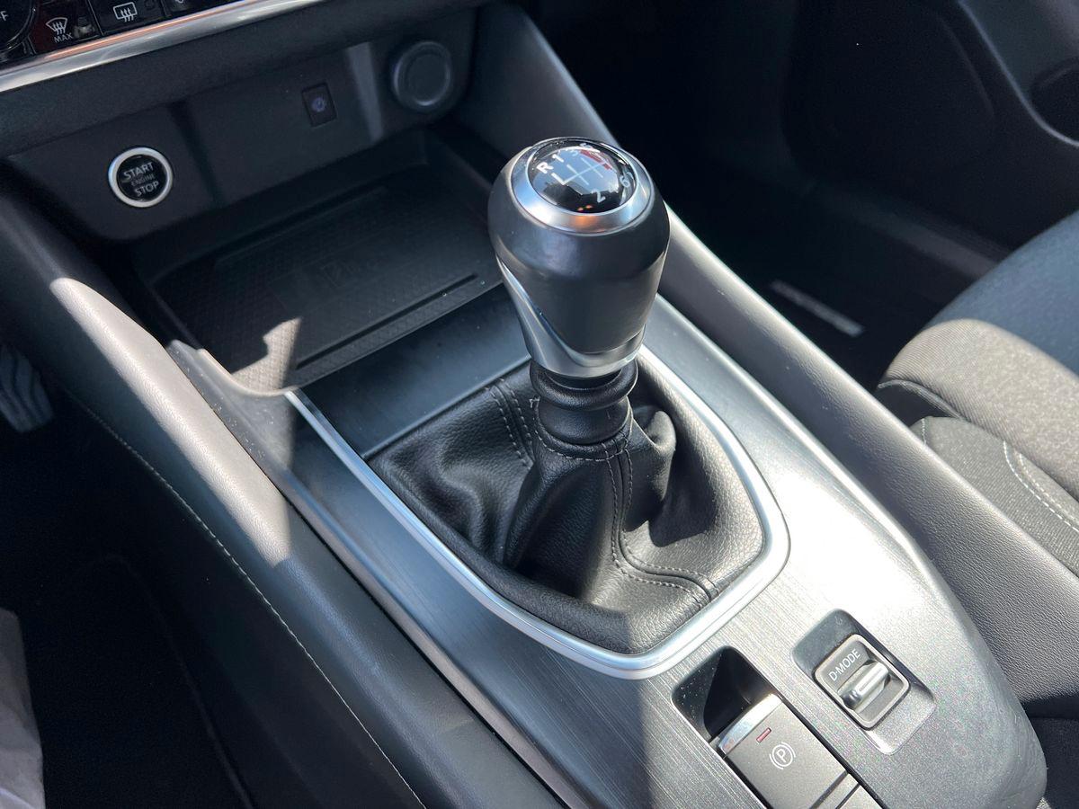 NISSAN QASHQAI N-CONNECTA MHYB 140CV