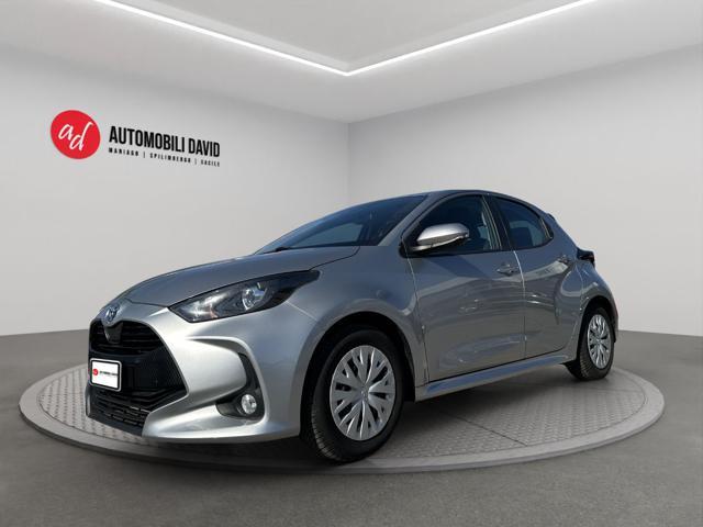 TOYOTA Yaris 1.5 Hybrid 5 porte Business