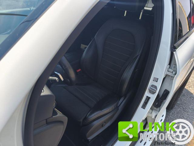 MERCEDES-BENZ GLC 220 d 4Matic Premium AMG Line
