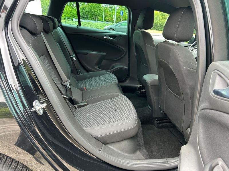 Opel Astra 1.6 CDTI Dynamic 136cv