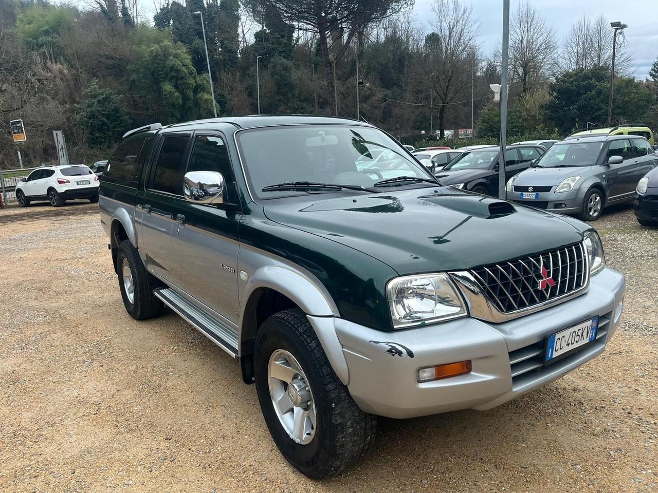 Mitsubishi L200 2.5 Diesel - 4x4 - Pick-Up Cabina