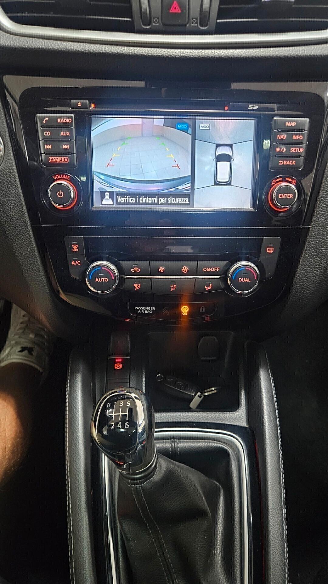 Nissan Qashqai 1.5 dCi N-Connecta