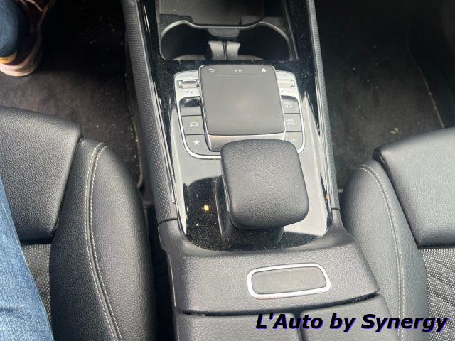 MERCEDES-BENZ B 180 d Automatic Premium
