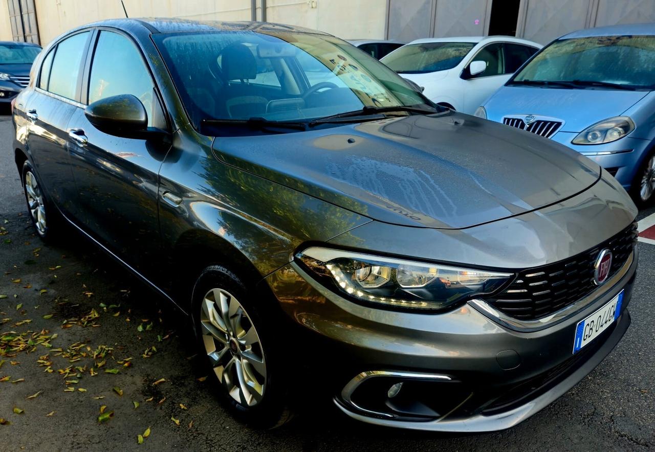 Fiat Tipo 1.3 Mjt S&S 5 porte Sport