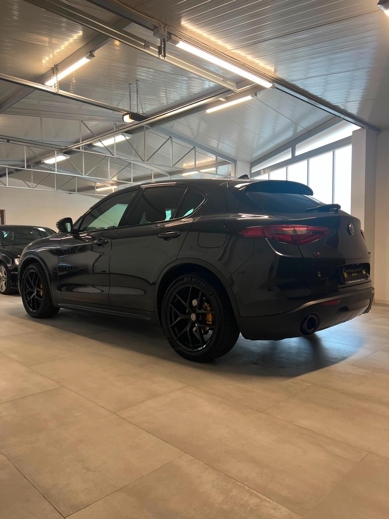 Alfa Romeo Stelvio 2.2 Turbodiesel 190 CV AT8 Q4 Executive "certificata "