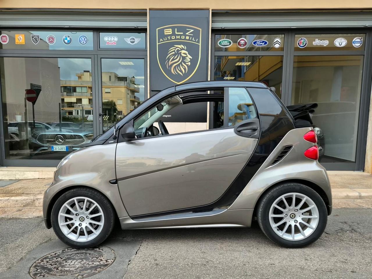 Smart ForTwo 2A Serie 200 33kw Cabrio Passion CDI