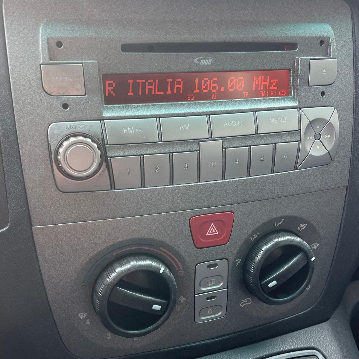 LANCIA - Musa - 1.3 Mjt 16V DPF Oro