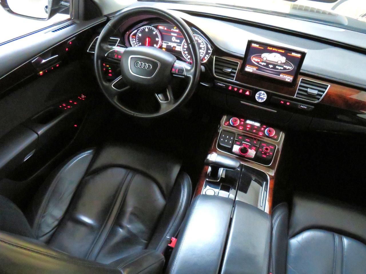 Audi A8 3.0 TDI 250 CV quattro tiptronic