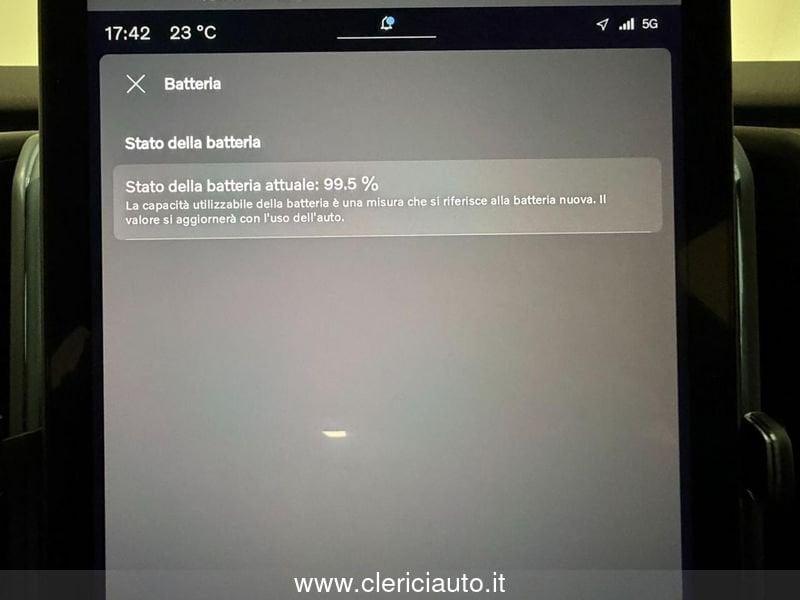 Volvo EX30 Single Motor Extended Range RWD Plus