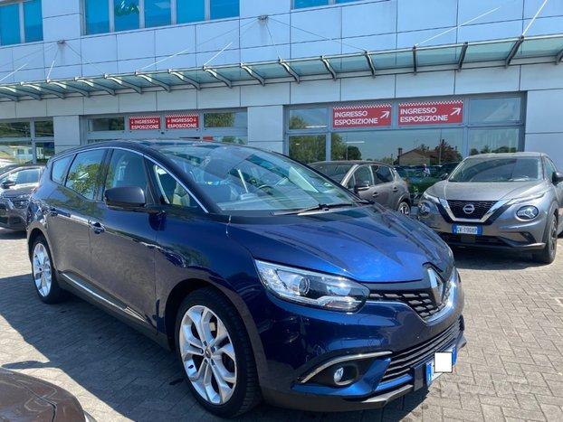 RENAULT Grand Scenic Blue dCi 120 CV Sport Editi