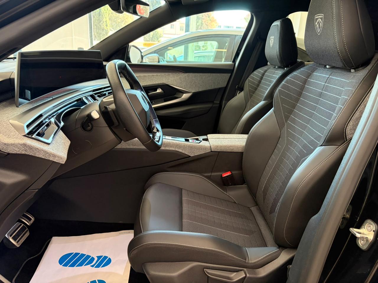 Peugeot 3008 1.2 Hybrid 145 e-DCS6 GT