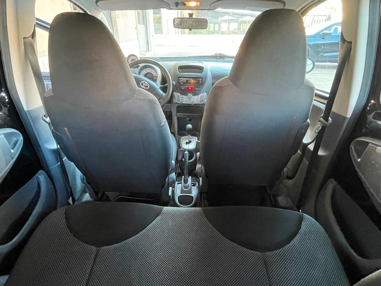 Toyota Aygo 1.0 12V VVT-i 5 porte Sol