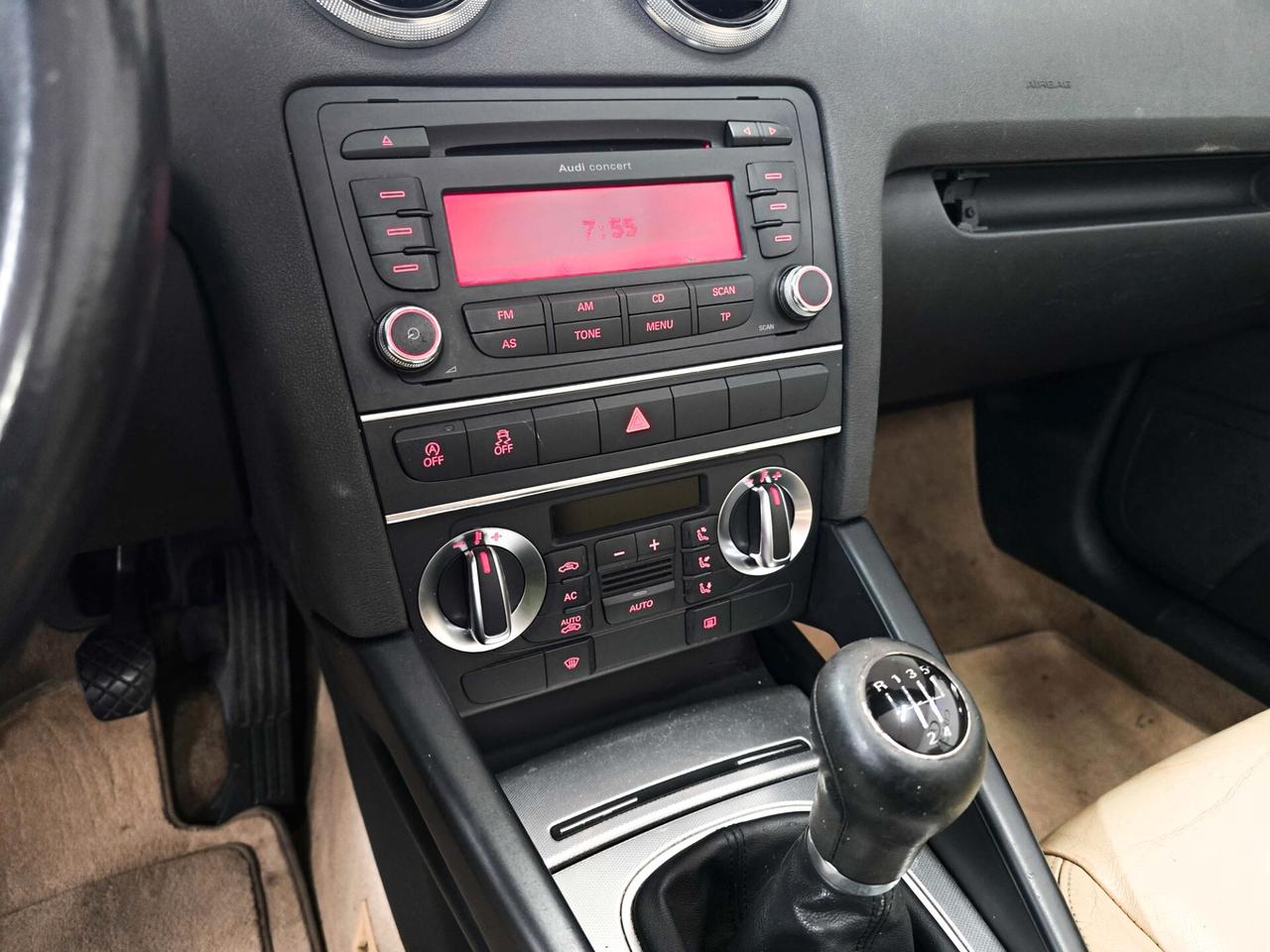 Audi A3 Cabrio 1.6 TDI 105 CV CR Ambition