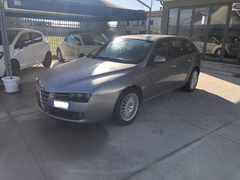 Alfa Romeo 159 1.9JTDm 150cv Sportwagon