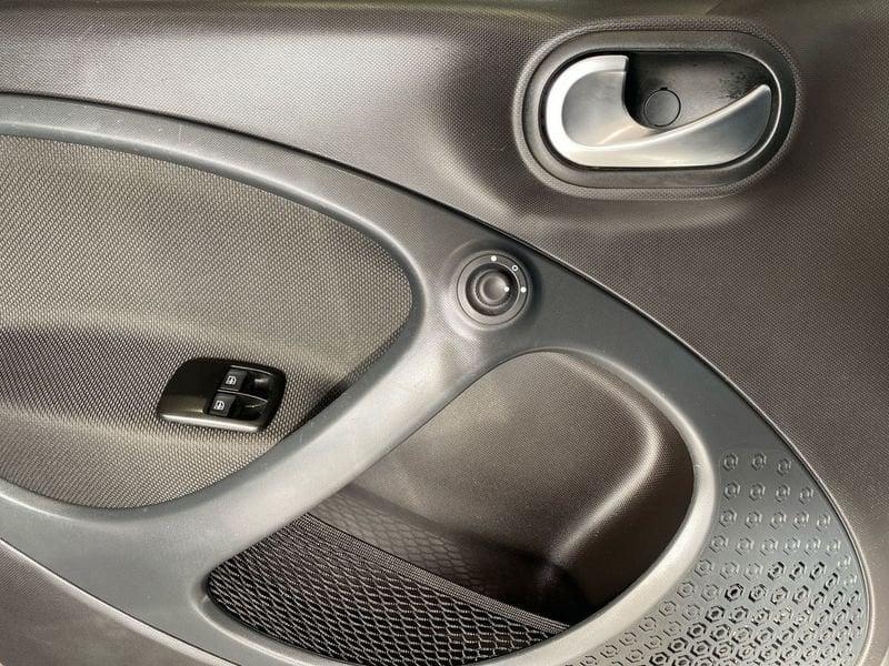 smart forfour eq Passion 22kW