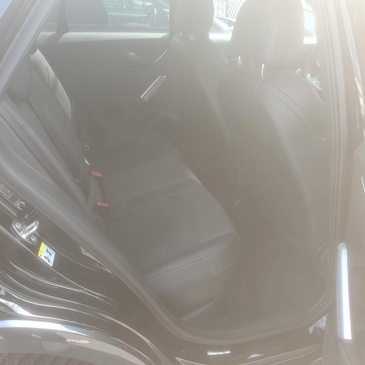Audi Q2 30 TDI S line Edition