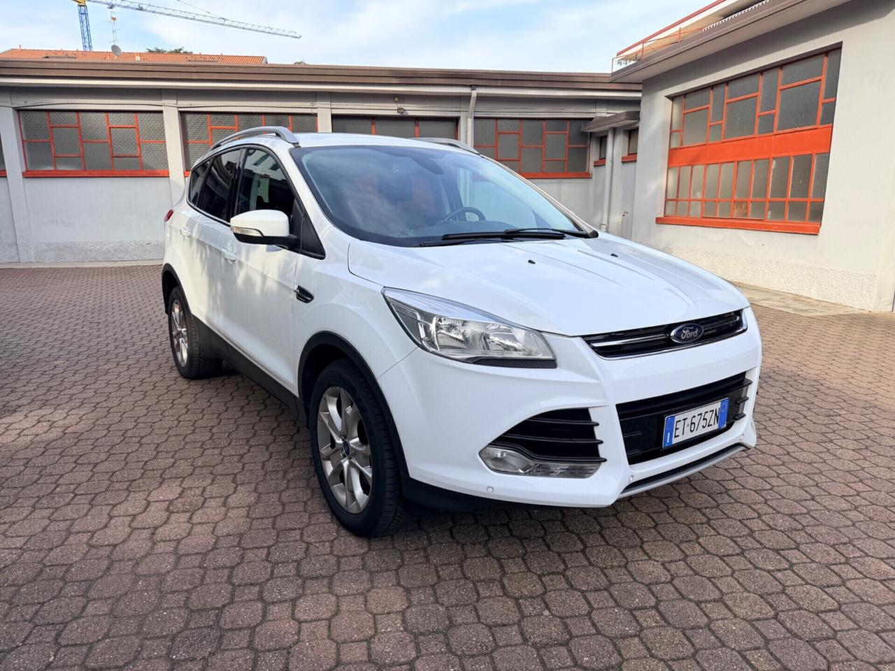 Ford Kuga 2.0 TDCI 140 CV 4WD Titanium