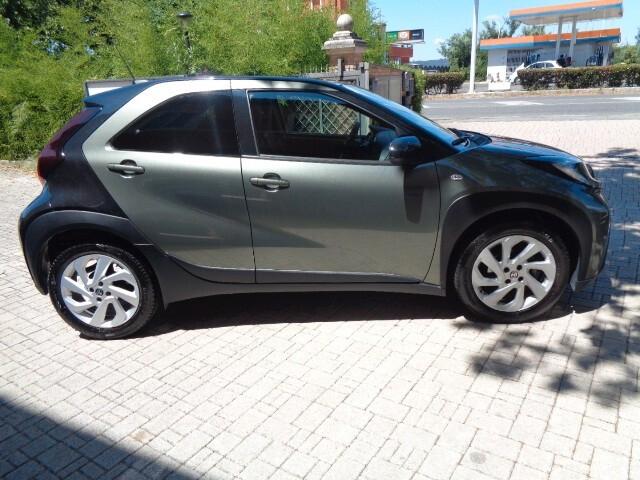 Toyota Aygo X 1.0 VVT-i 72 CV 5 porte Trend S-CVT NESSUN VINCOLO DI FINANZIAMENTO