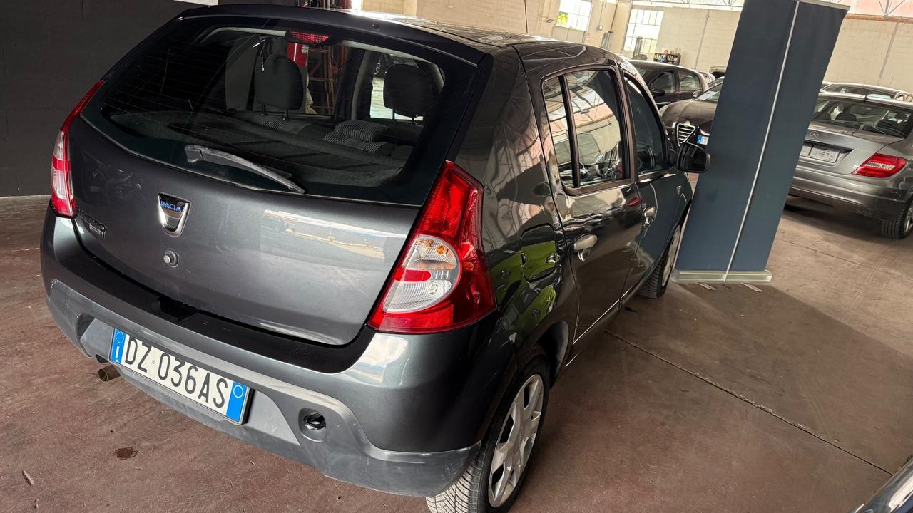 Dacia Sandero 1.4 8V GPL Lauréate