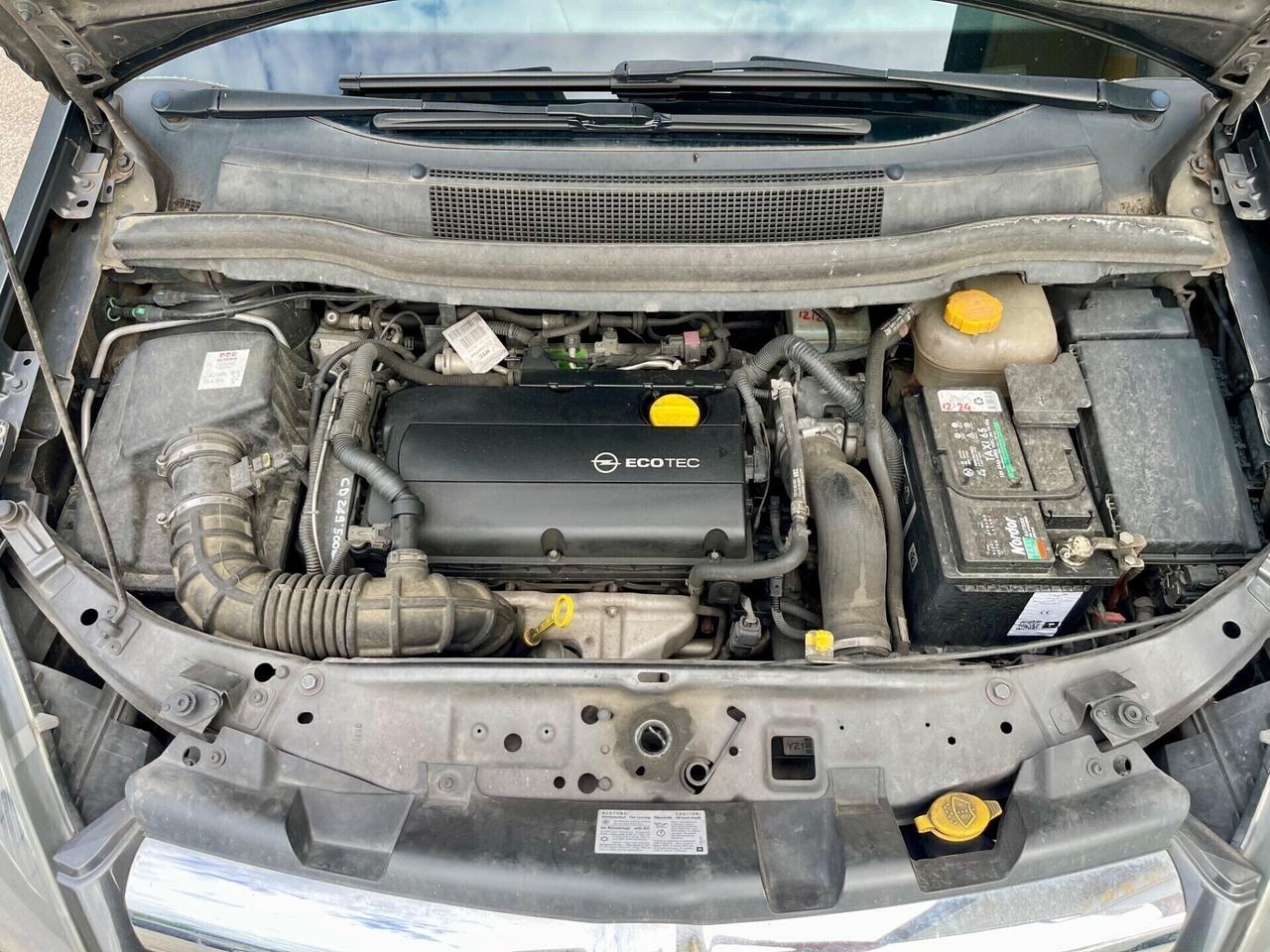 Opel Zafira 7POSTI 1.6T met 110kw Cosmo UNIPROP