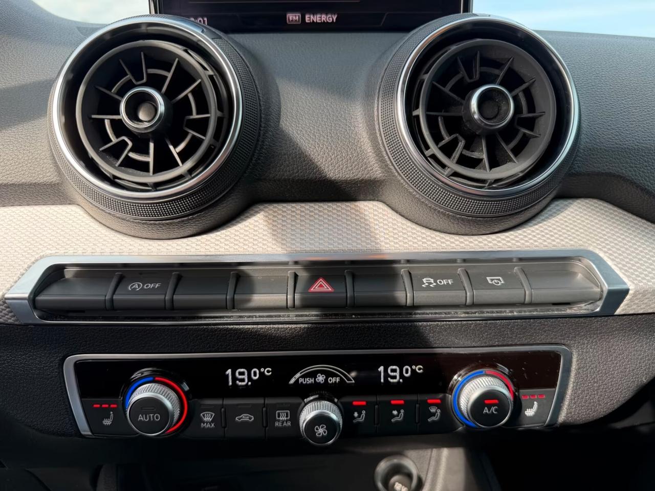 Audi Q2 30 TFSI Admired