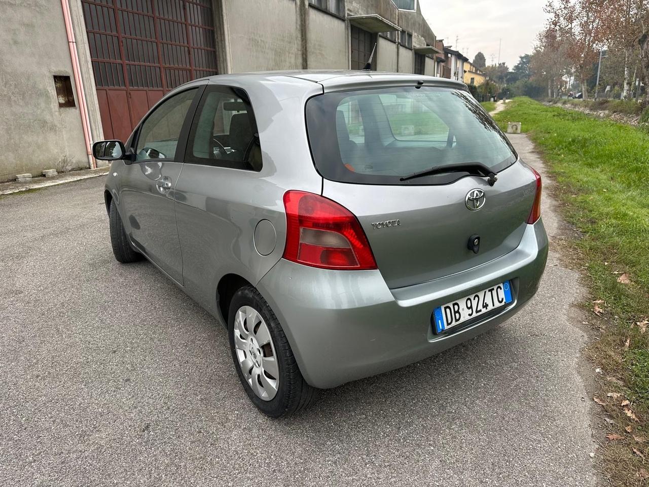 Toyota Yaris 1.3 3 porte GPL C.AUT. NEOPATENTATI