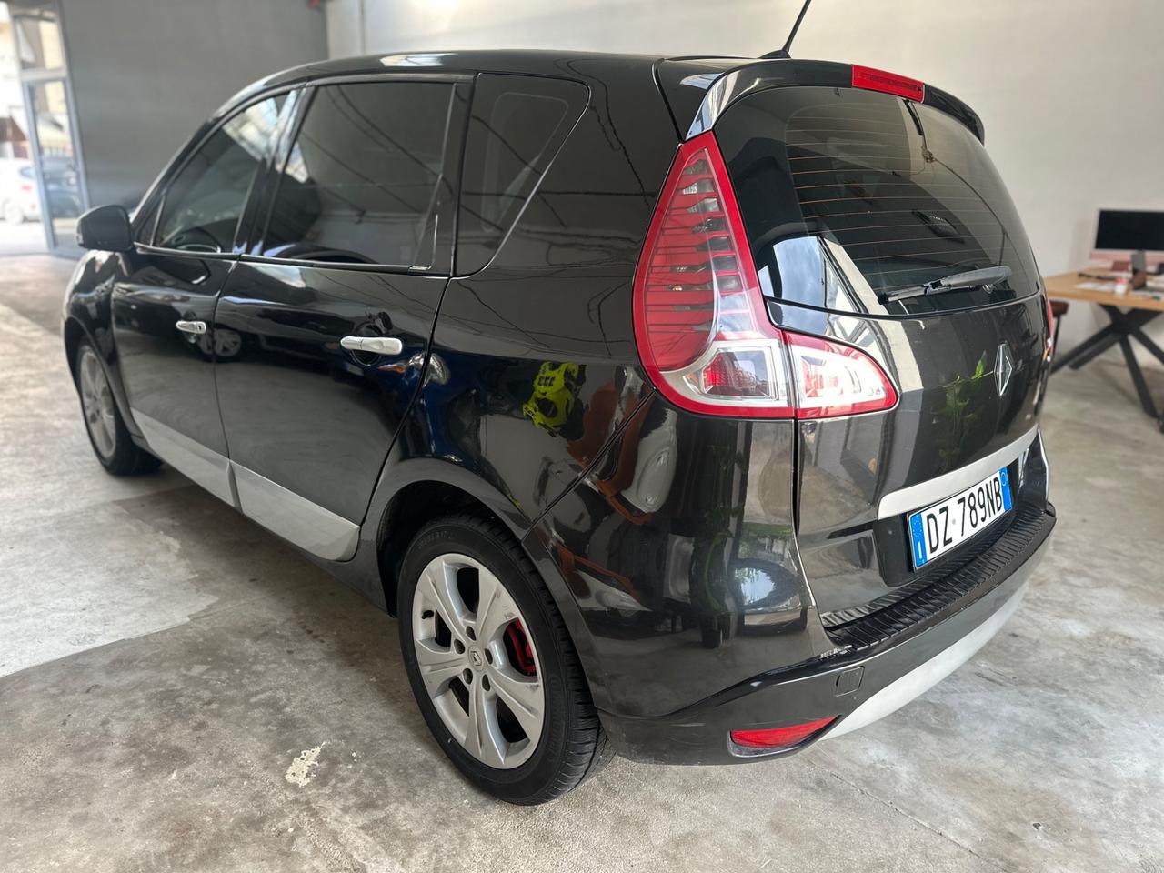 Renault Scenic Scénic X-Mod 1.5 dCi 110CV Confort