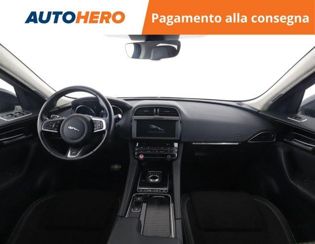 JAGUAR F-Pace 2.0 D 180 CV AWD aut. R-Sport