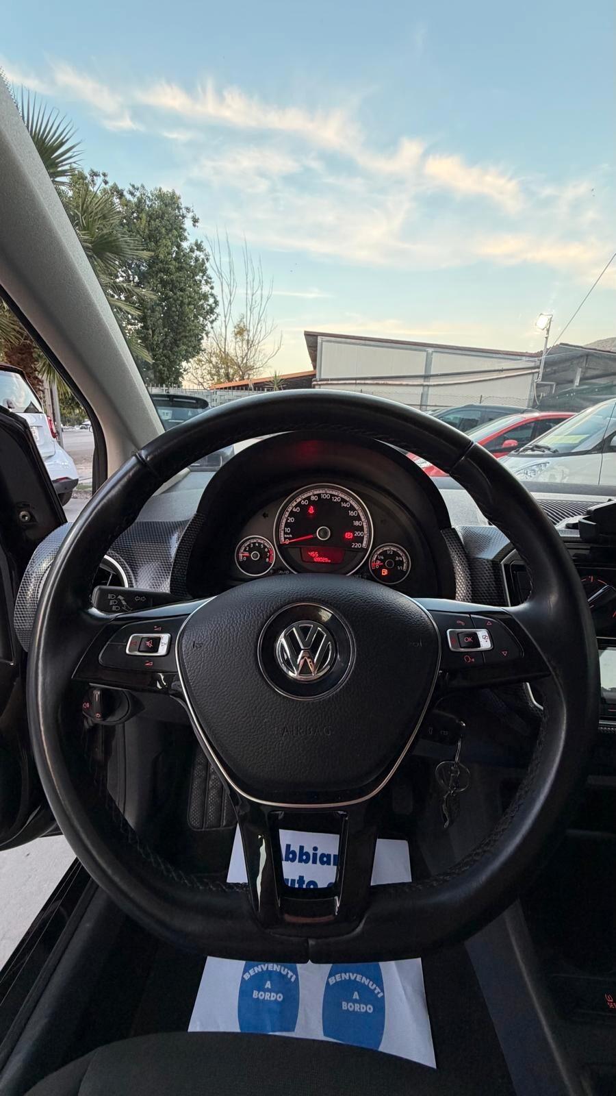 Volkswagen up!