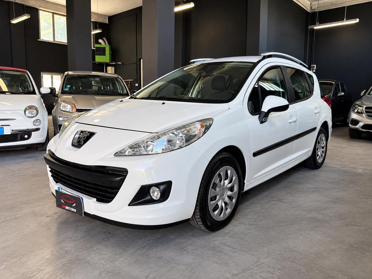 Peugeot 207 Station Wagon 1.4 Benzina 2010