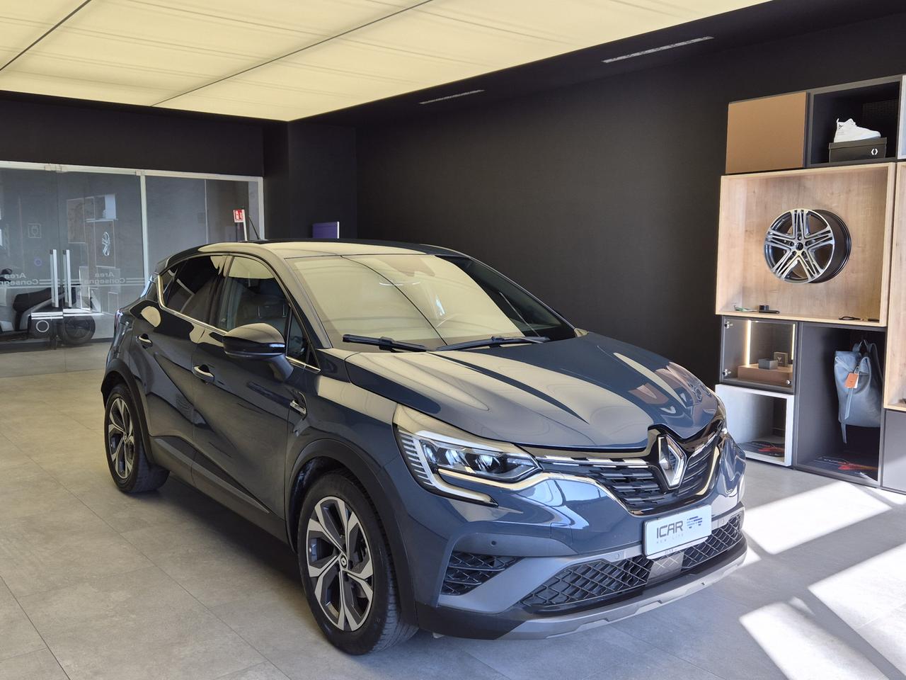 RENAULT Captur II 2019 - Captur 1.6 E-Tech full hybrid E-Tech Engineered 145cv auto