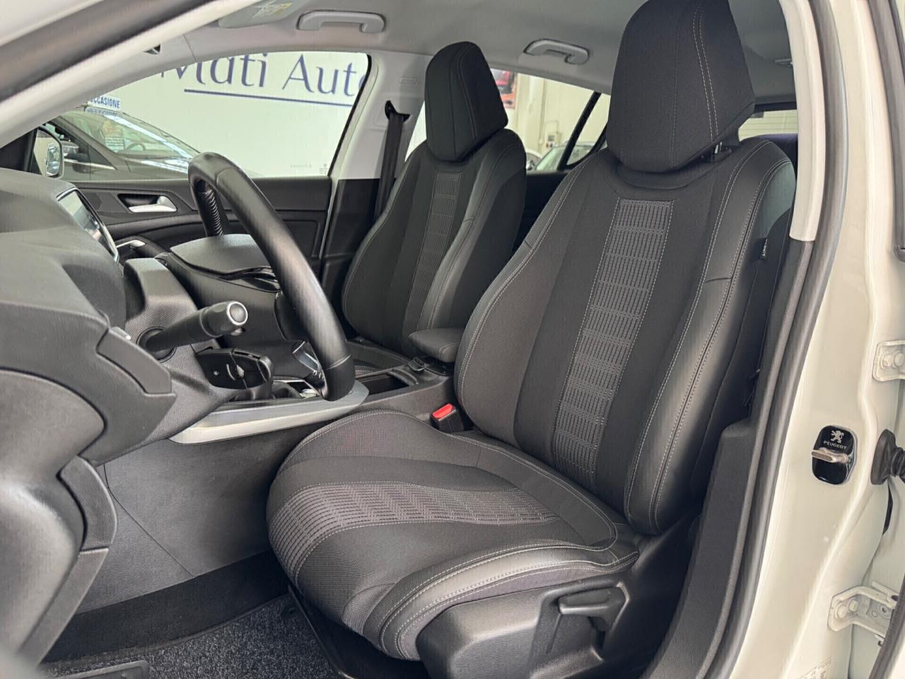 Peugeot 308 BlueHDi 130 S&S Allure