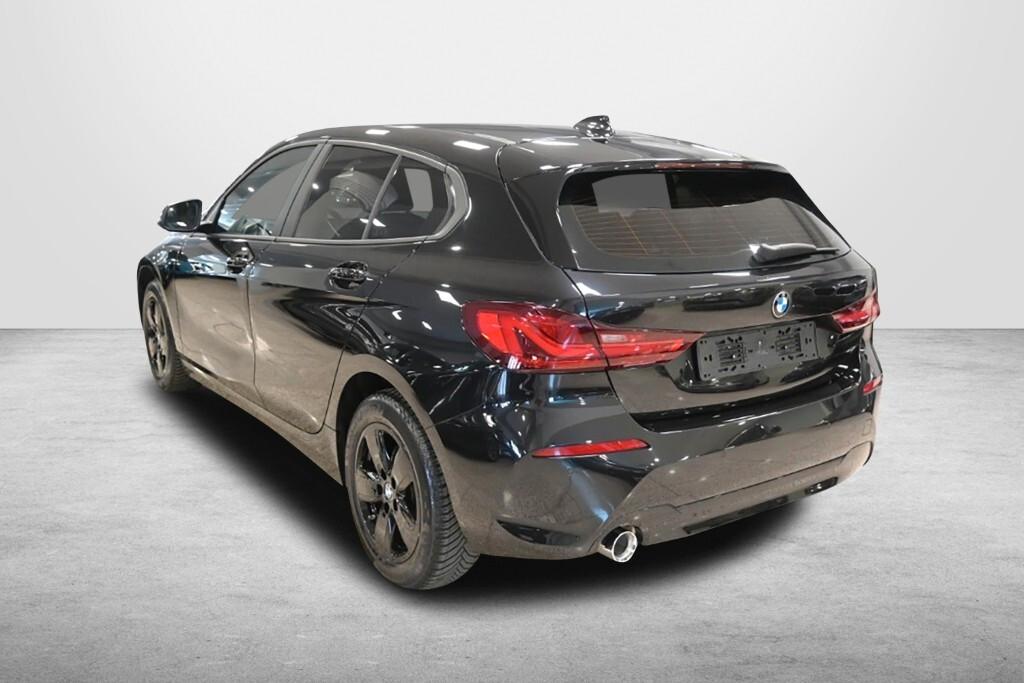 BMW 116D 115CV 6M. BUSINESS ADVANTAGE ( FARI LED - BMW DIGITAL COCKPIT - CRUISE - NAVI - MIRROR - PDC )