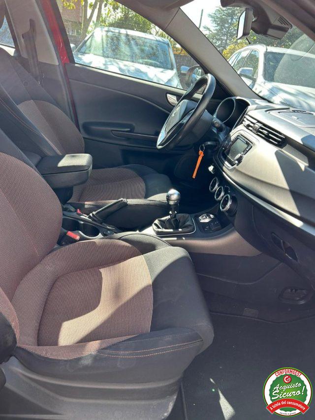 ALFA ROMEO Giulietta 1.6 JTDm-2 105 CV Distinctive