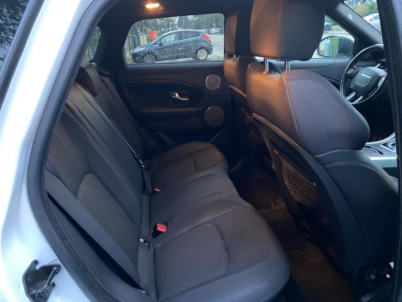 Land Rover Range Evoque 2.0 TD4 150 CV 5p. SE Dynamic