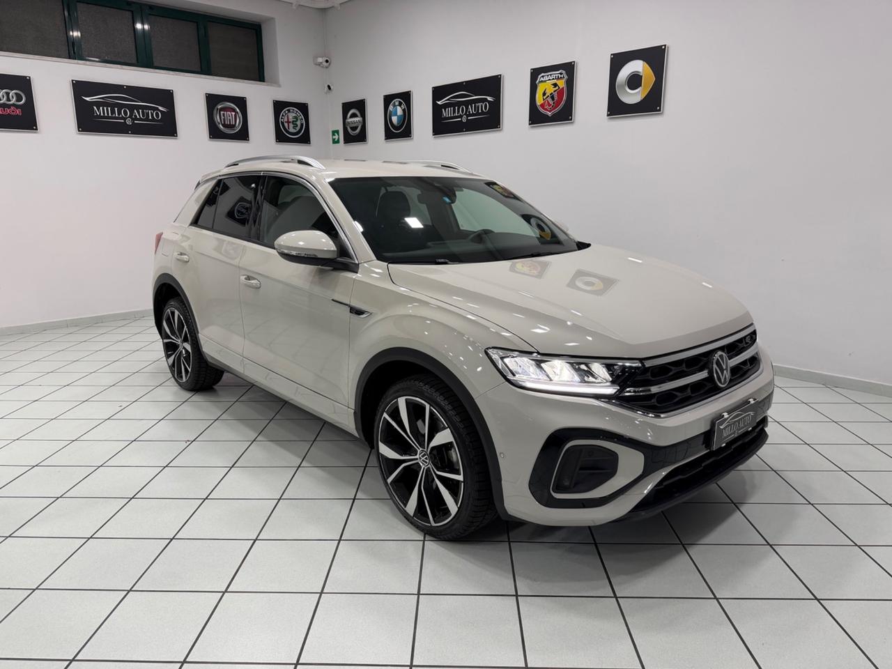 Volkswagen T-Roc 1.5 TSI ACT DSG R-Line